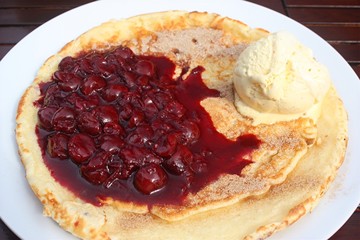 Kirschpfannekuchen