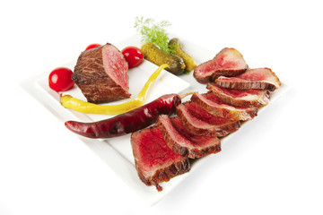 meat with tomato and cucumbers