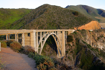 Fototapeta na wymiar Bixby Bridge, Big Sur, california, USA..