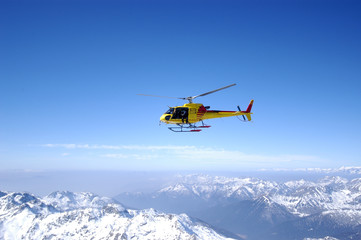 Obraz na płótnie Canvas helicopter flight