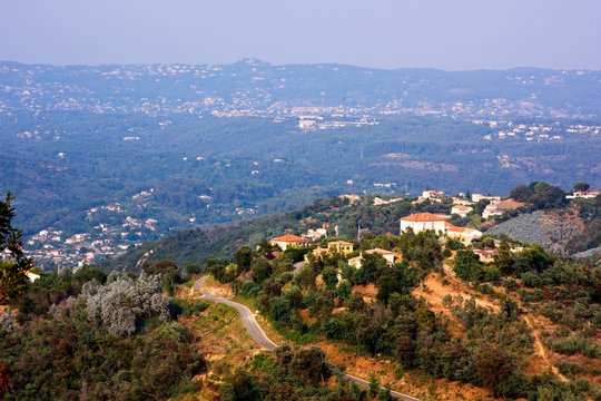 L'arri&egrave;re pays (Massif du Tanneron, Provence)
