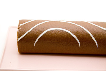 Biskuitrolle mit Schokolade