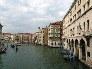 Obraz na płótnie Canvas Wenecja - Exquisite zabytkowych budynków wzdłuż Canal Grande