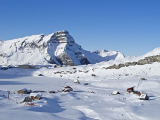 Fototapeta na wymiar Winter in the alps