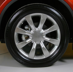 Wheel with steel rim