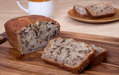 walnut banana bread