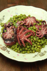 polipetti con piselli