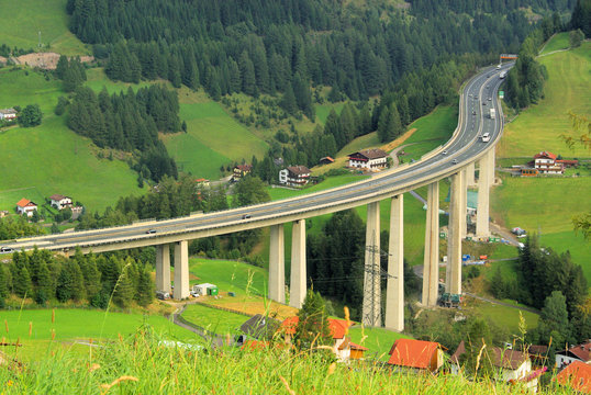 Brennerautobahn 12