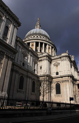 Fototapeta na wymiar St Paul's Cathedral in London, United Kingdom (UK)