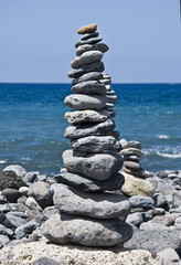column solitary stones
