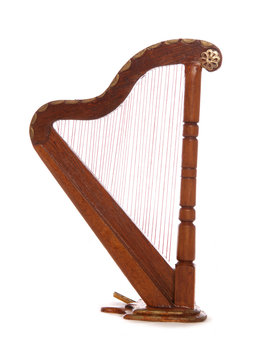 Mainature wooden harp