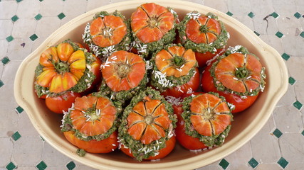 plat de tomates farcies