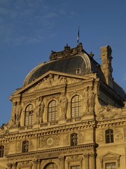 Fototapeta premium Museo del Louvre en Paris