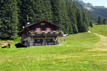 Berghuette  Nicolotal  val de sen nicolo © Ruckszio