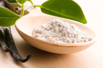 vanilla beans with aromatic sugar