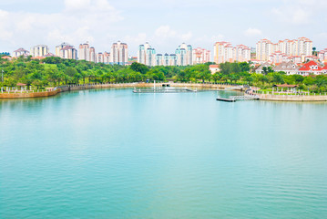 Obraz premium Colorful new buildings and putra Lake