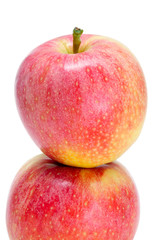 red apples