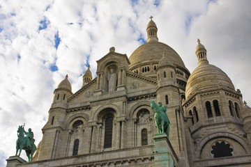 Fototapeta na wymiar Sacre coeur at Montmartre,