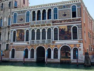 Fototapeta na wymiar Old building in Venice