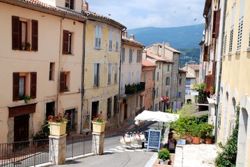 Fototapeta na wymiar Provençal wieś