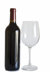 Botella de vino y copa.