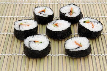 Rouleaux de riz japonais