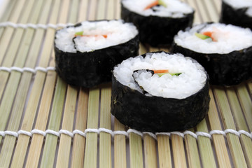 Rouleaux de riz japonais