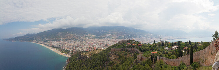 Fototapeta na wymiar panoramiczny widok na Alanya