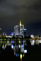 Fototapeta na wymiar Frankfurt city by night