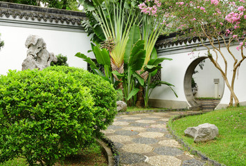 Fototapeta na wymiar chinese garden