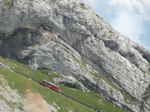 Zahnradbahn