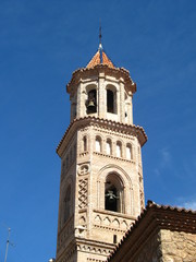 Fototapeta na wymiar Campanario de la iglesia de la Merced en Teruel