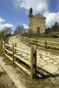 rotzo chiesa santa margherita altopiano asiago  provincia di vic