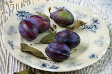 Blaue Pflaumen