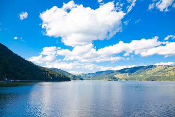 Izvorul Muntelui Lake