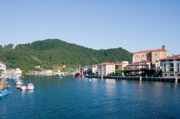 Fototapeta na wymiar Orio, Basque country town