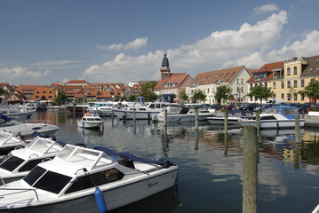 Obraz premium Hafen in Waren an der Müritz