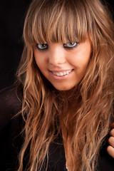 Fototapeta premium Young casual woman portrait