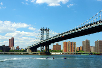manhattan bridge