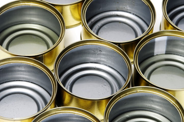 cans
