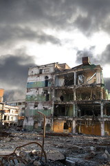 Fototapeta premium Partly demolished buildings