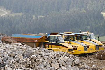 camions transport chantier
