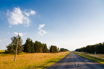 Дорога в поле