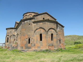 Fototapeta na wymiar cathédrale de Talin en Arménie