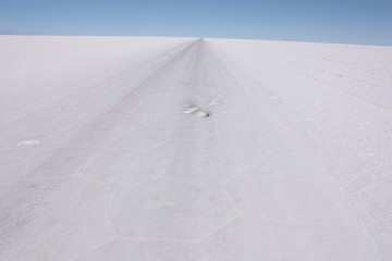 Ruta en el Salar de Uyuni