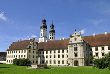 Fototapeta na wymiar Obermarchtal, Kościół Klasztor