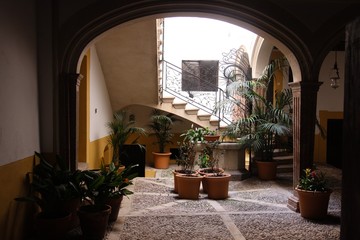 Spanischer Innenhof © glogge