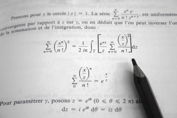 img1300mathsetcrayon