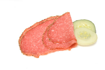 Salami mit Pfefferkruste