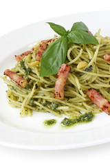 Pasta with pesto sauce